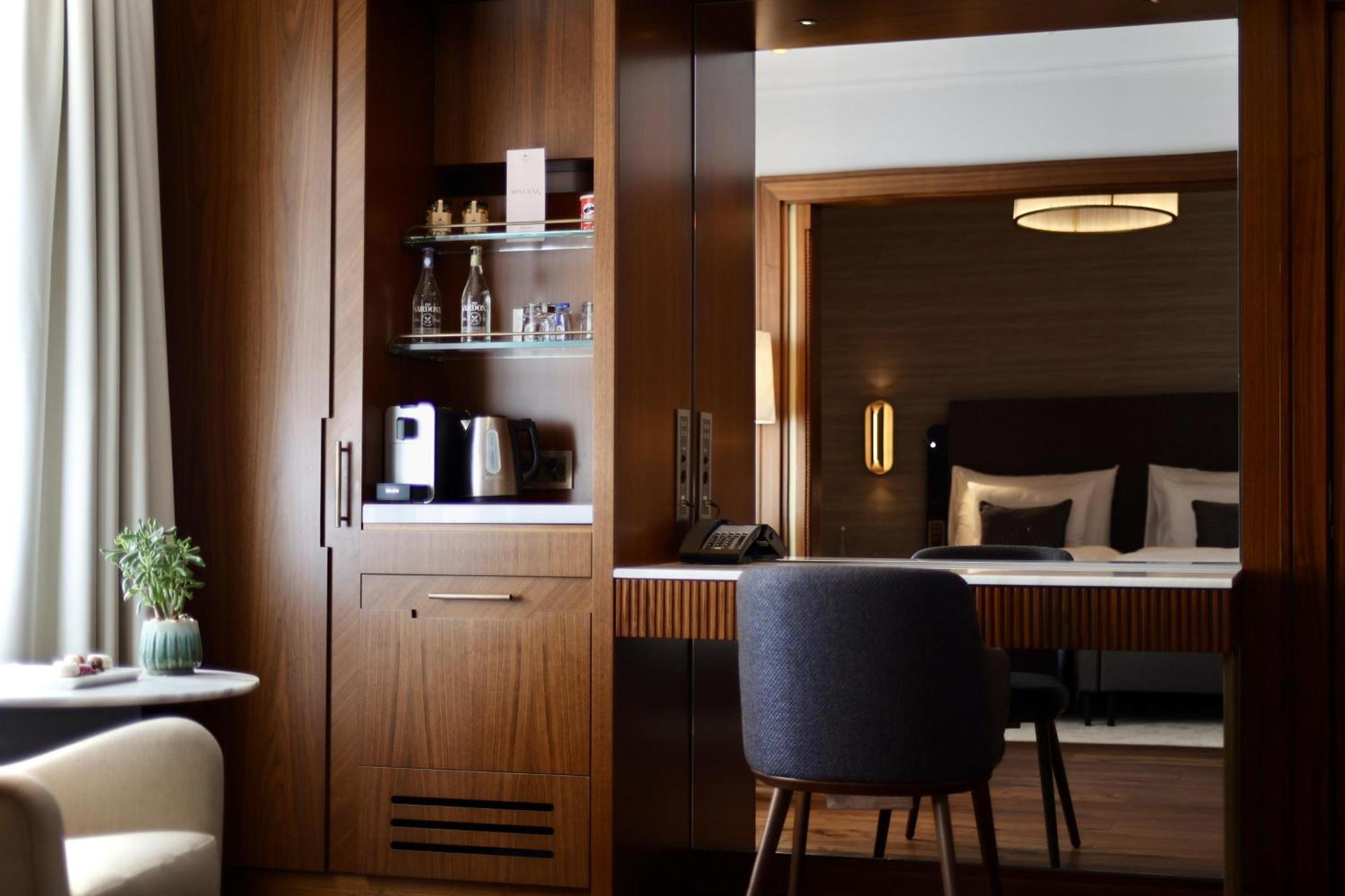 Hotel Grand Des Bains Kempinski 5*