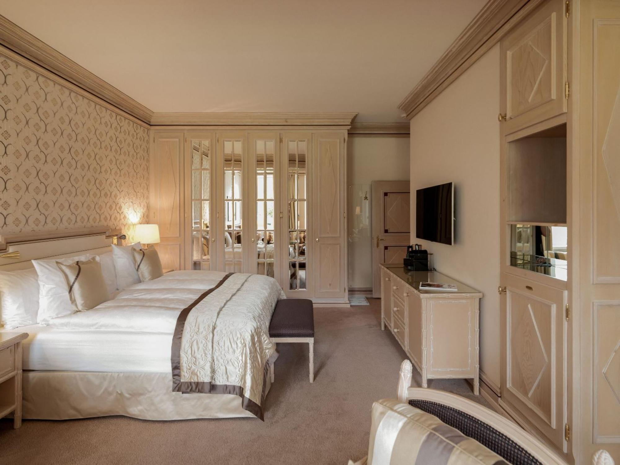 Hotel Kulm 5*