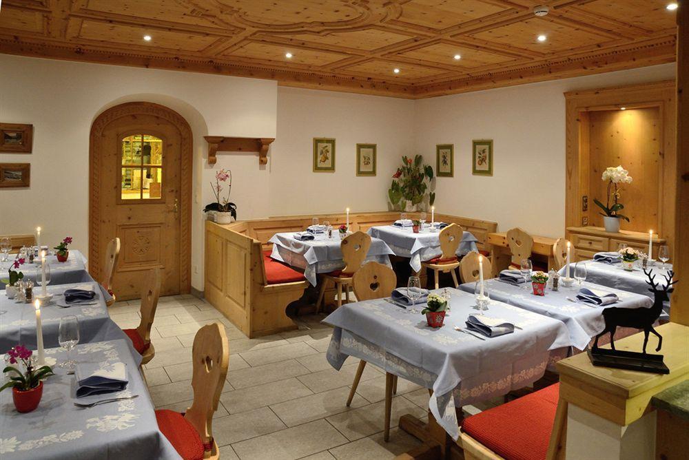 Otel Corvatsch - Web Check-in