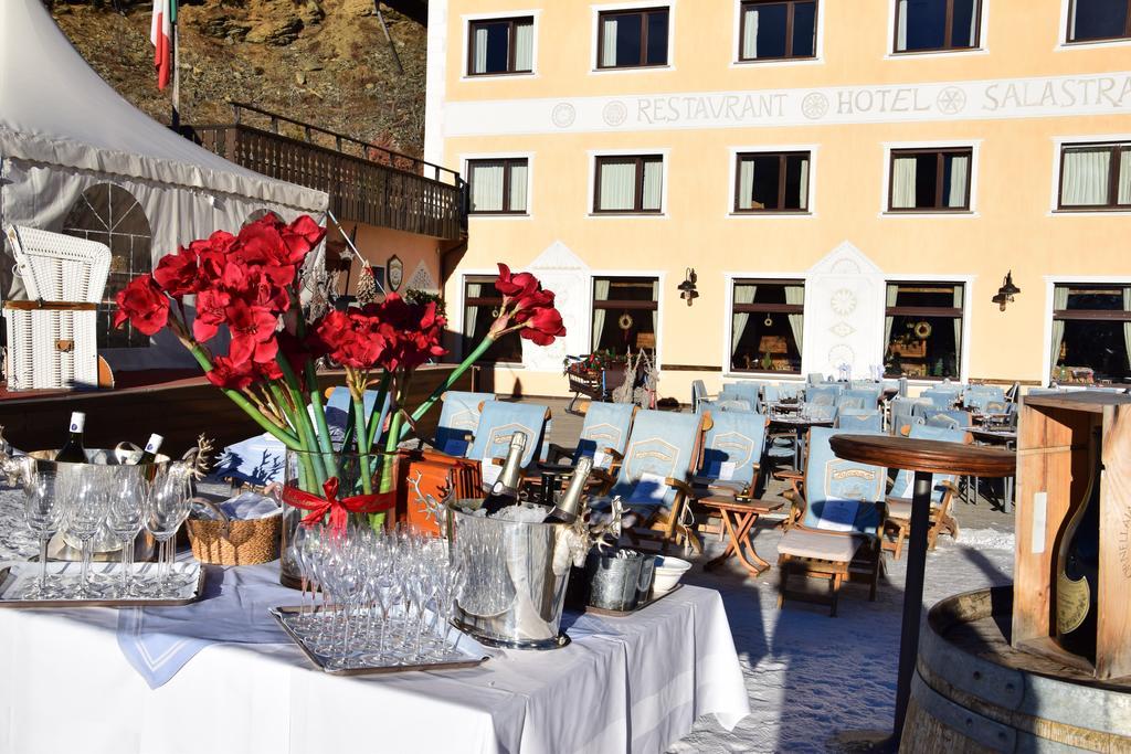 Otel Salastrains 3*
