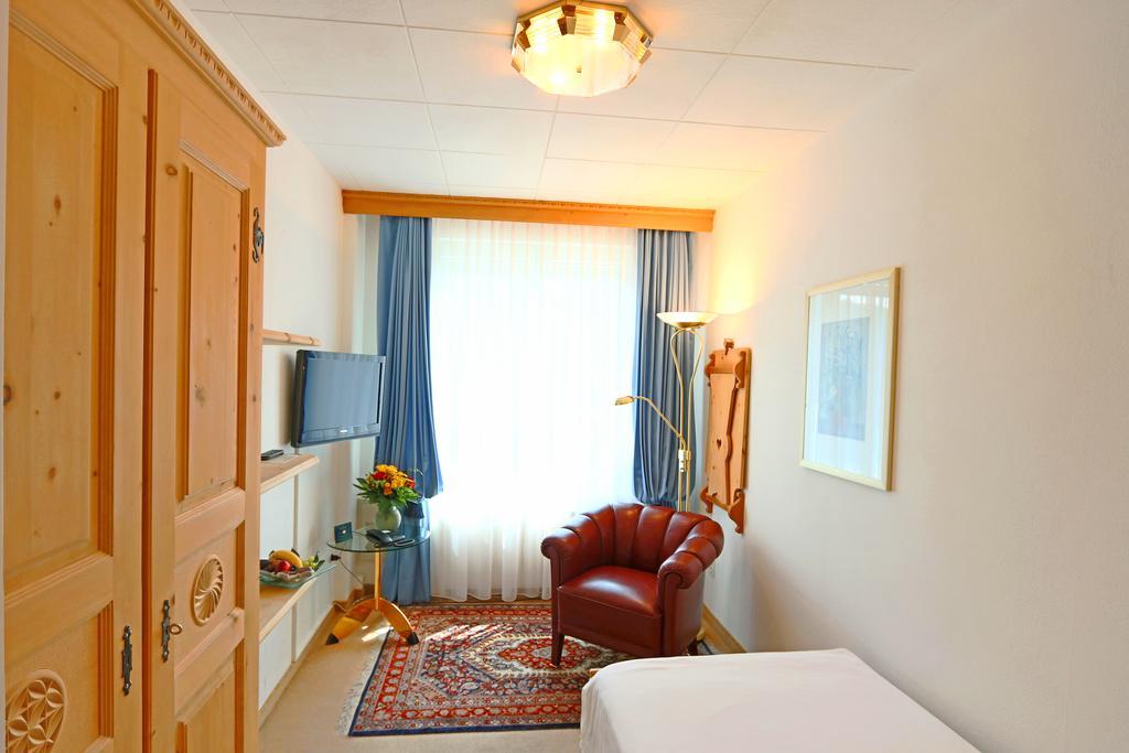 Boutique Hotel Eden 3*