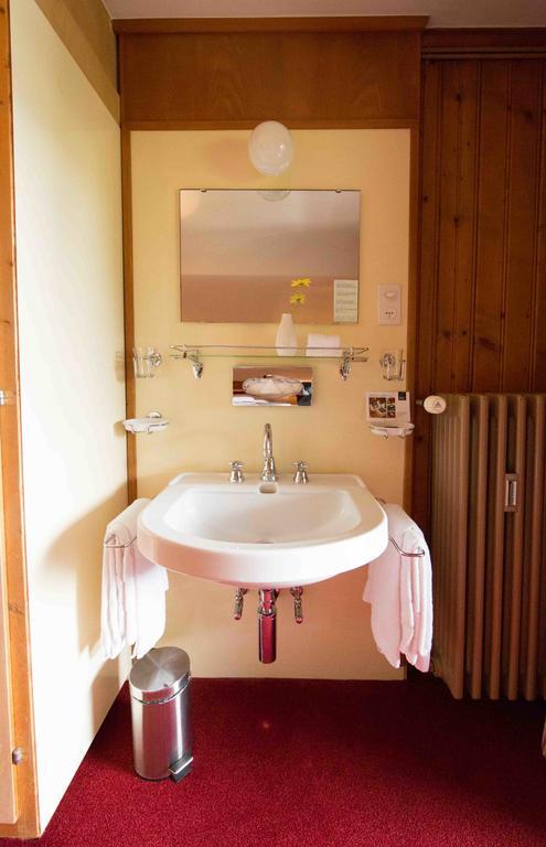 Hotel Restorant Lej Da Staz