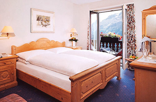 Otel Salastrains Saint-Moritz
