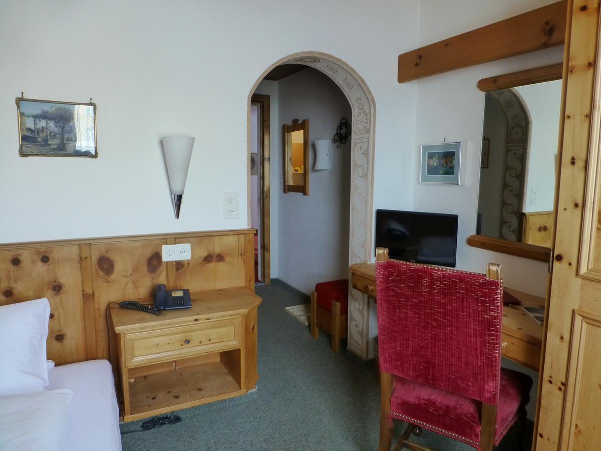 Languard Hotel 3*