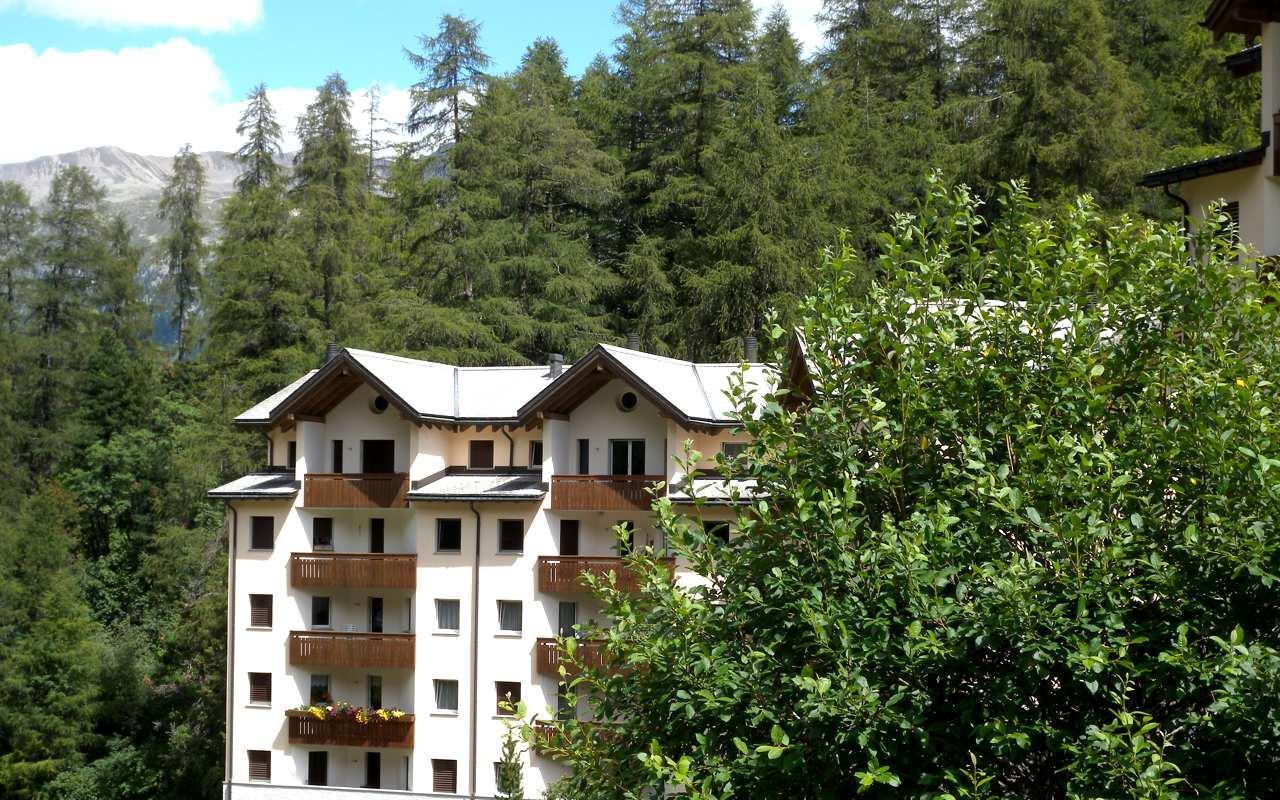 Apartment Ruinatsch 67 St. Moritz