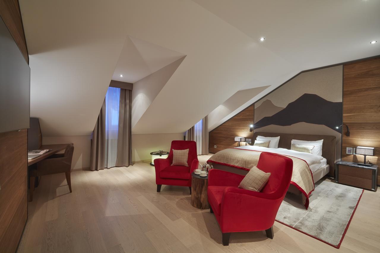 Kempinski Residences 5*