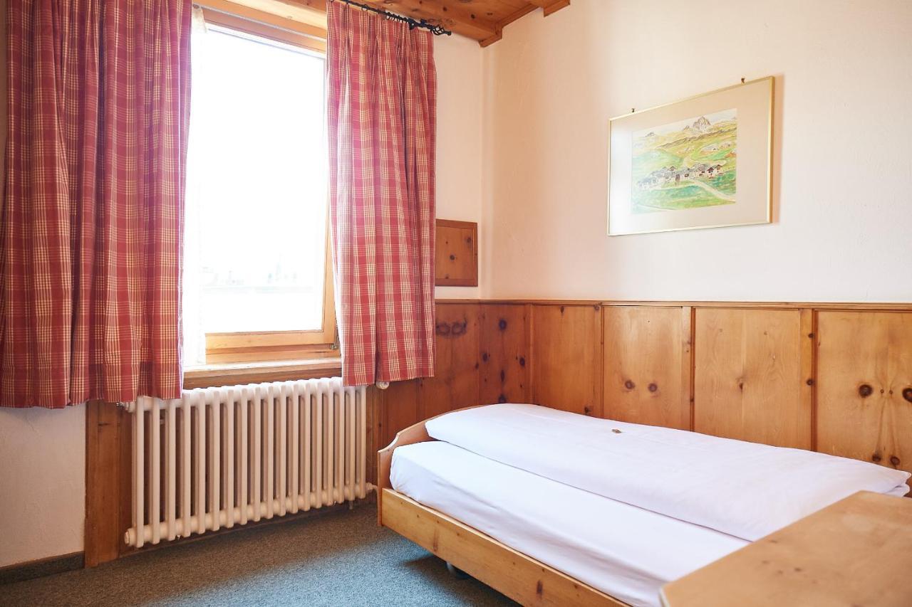 Hotel Languard 3*