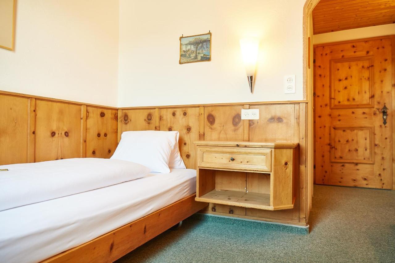 Languard Hotel 3*