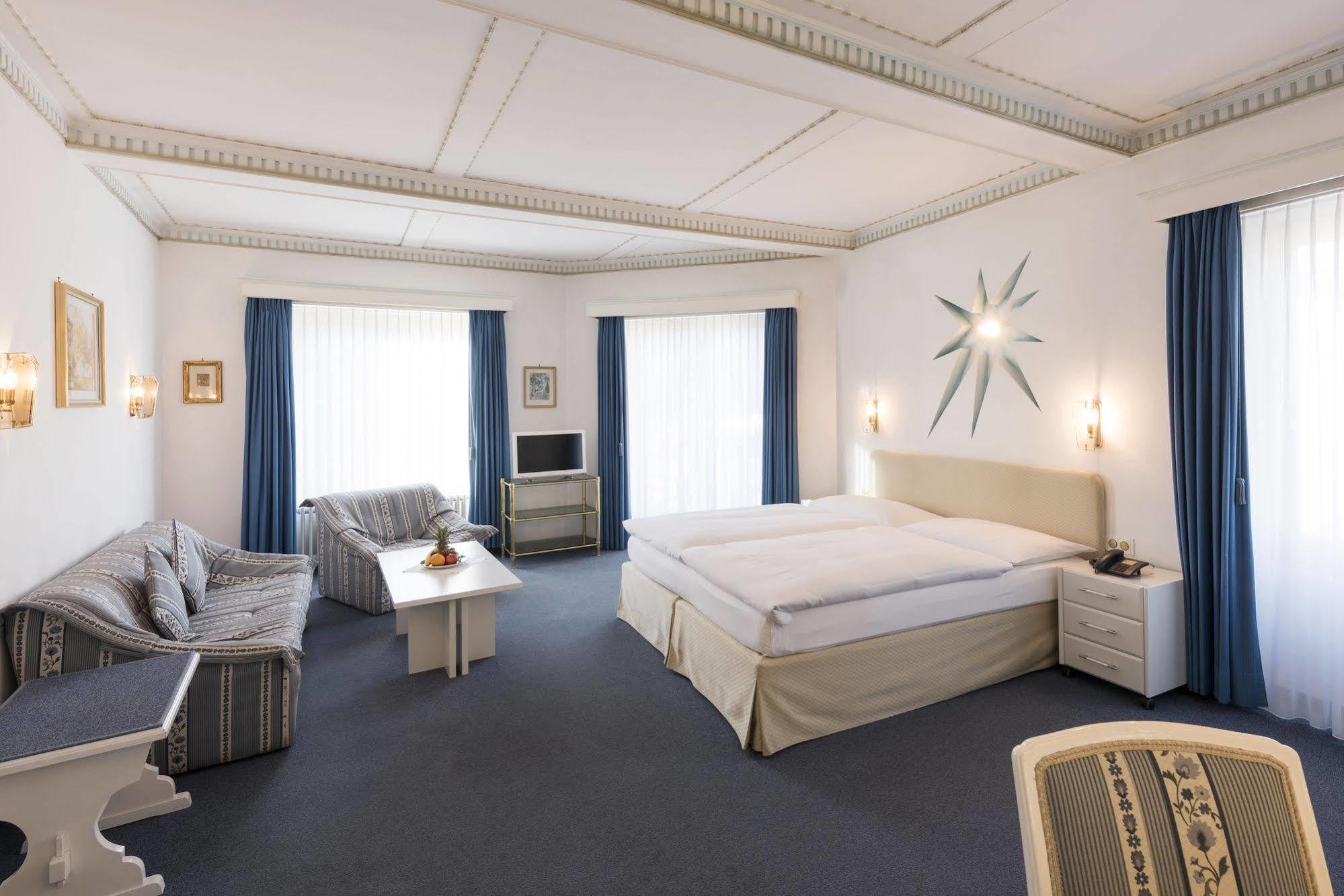 Hotel Languard 3*