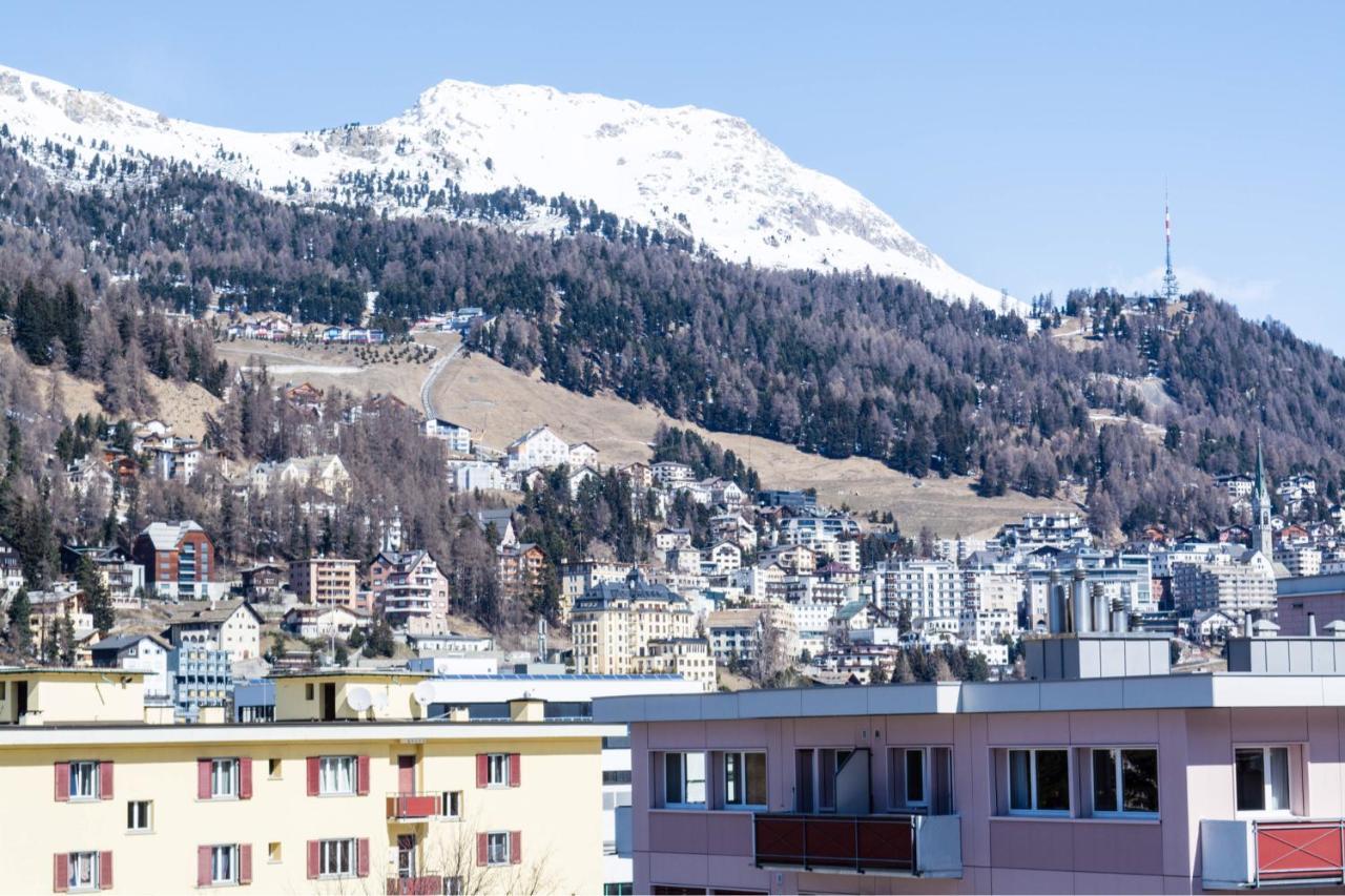 Swissme-seeblick-balkon-55qm-parkplatz-nahe Bergbahn Apartment