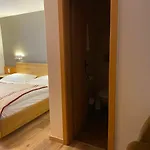 Petit Steffani Bed & Breakfast