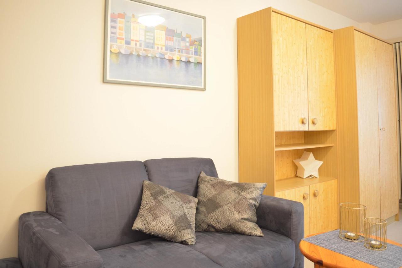 Willkommen-gemuetlich, Balkon, Parkplatz Direkt In Apartment