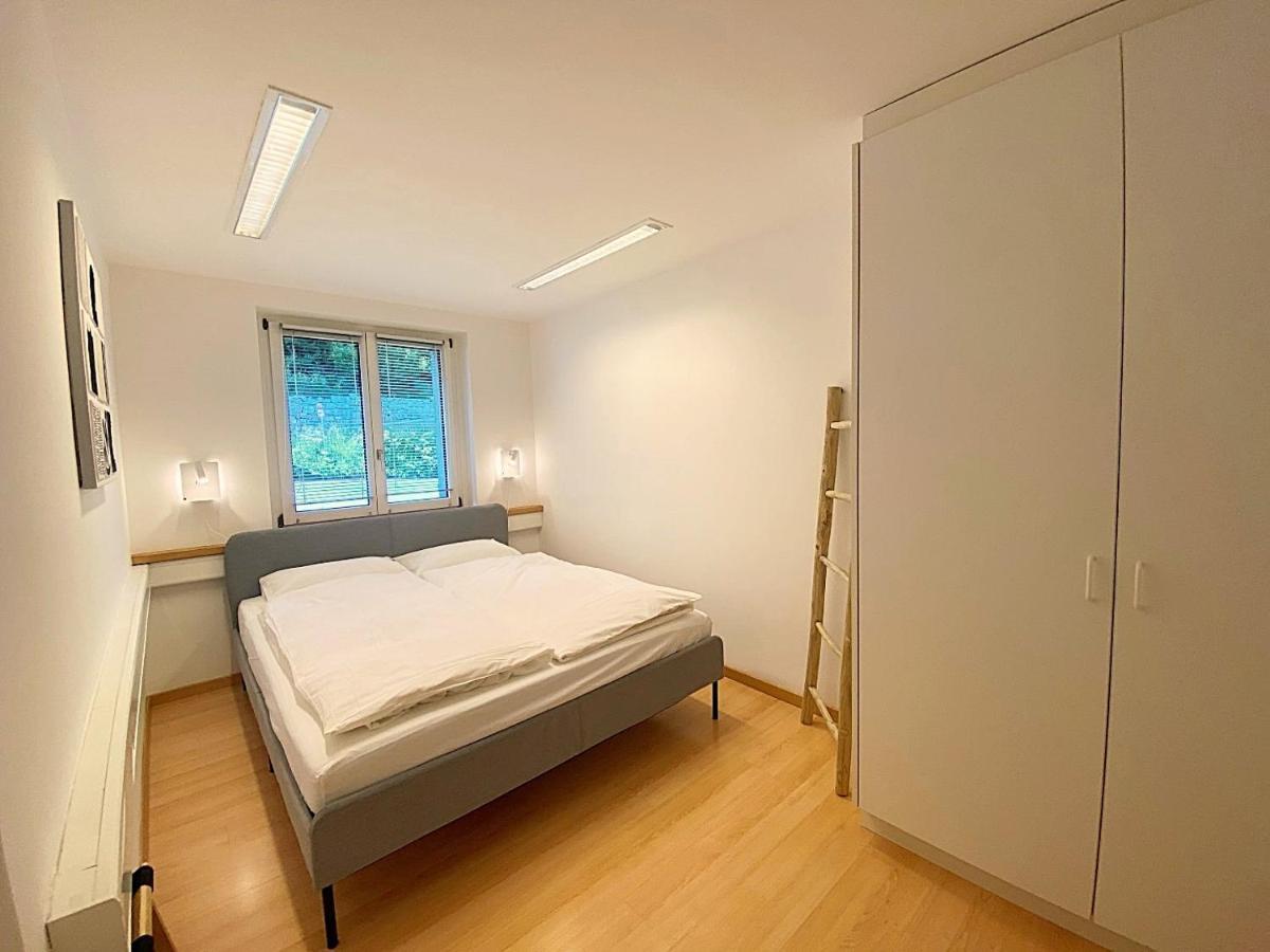 Apartment 70m2 Mit Seeblick, Balkon, Serlas, Parkplatz - S11,1
