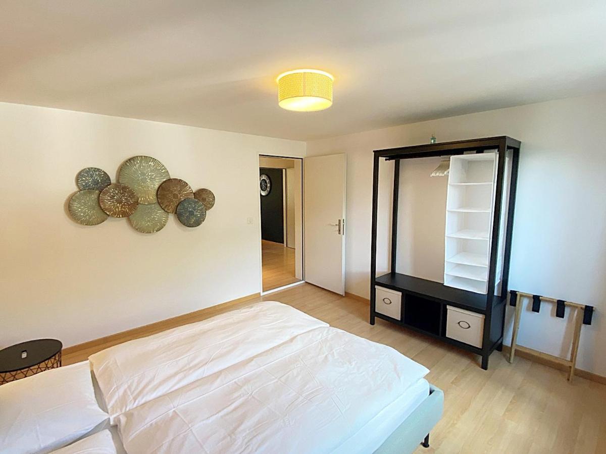 Apartment 70m2 Mit Seeblick, Balkon, Serlas, Parkplatz - S11,1