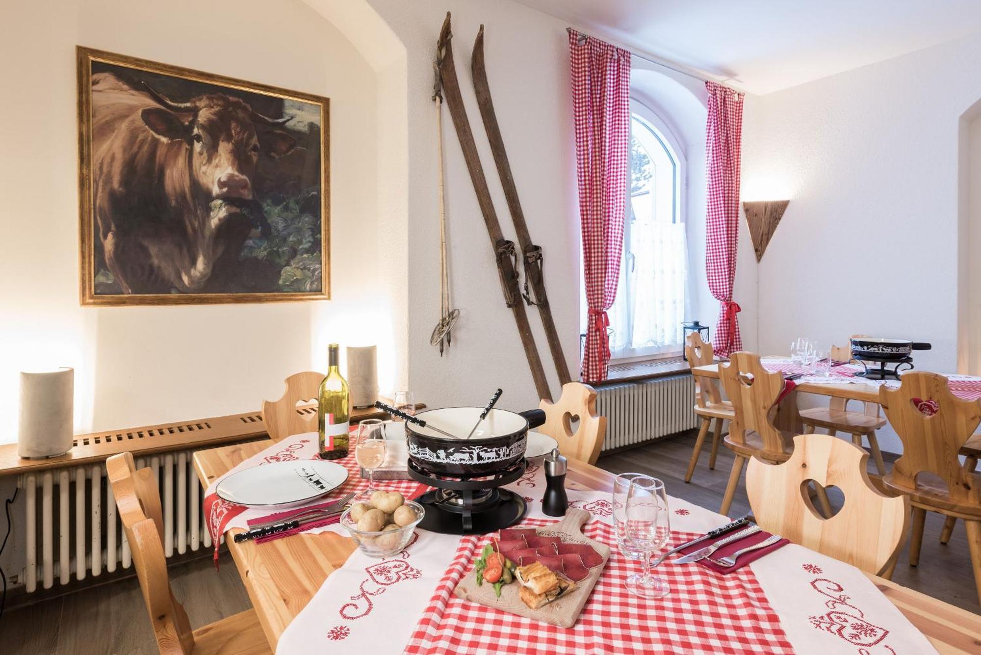 Schweizerhof Hotel