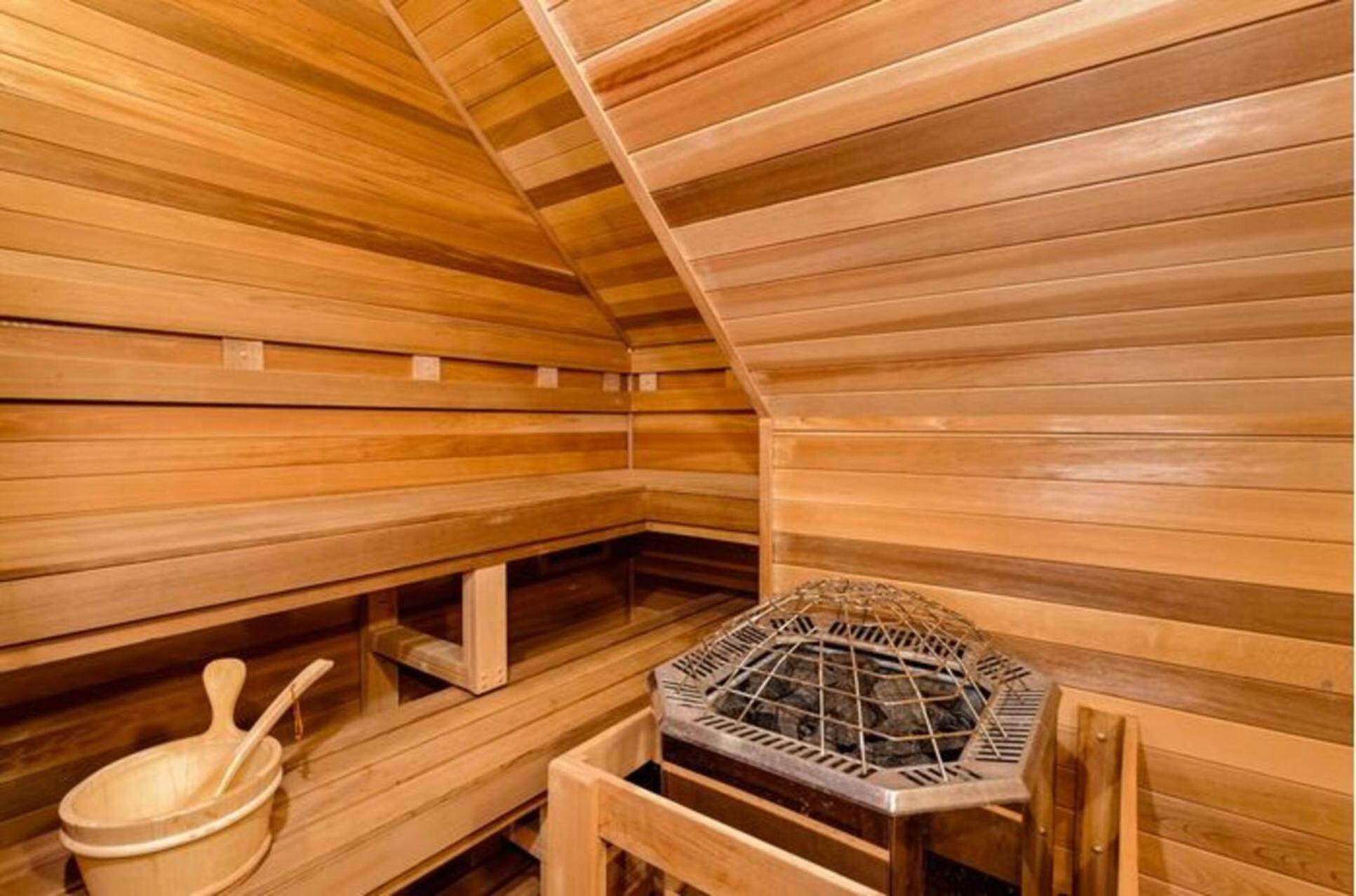 Holiday home Luxury Chalet Notev & Saunaa *