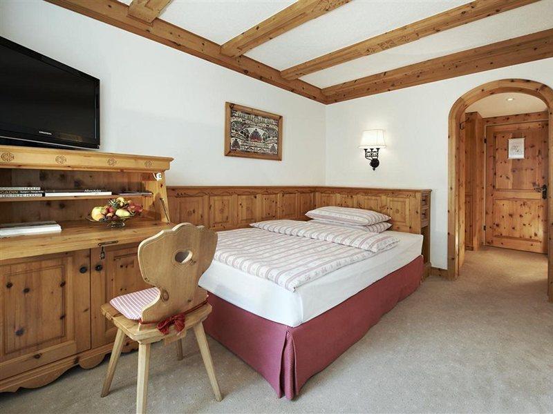Crystal Superior St. Moritz