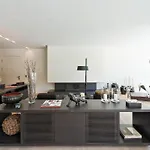 Central Haven Charming Apartment With Picturesque Mountain & Lake Views