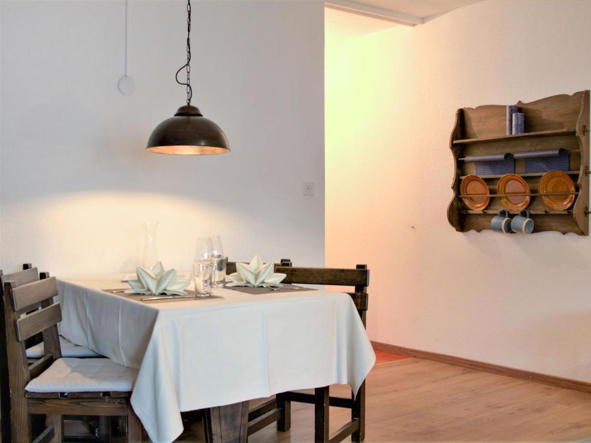 Apartamento Chesa Ova Cotschna 205 By Interhome São Moritz